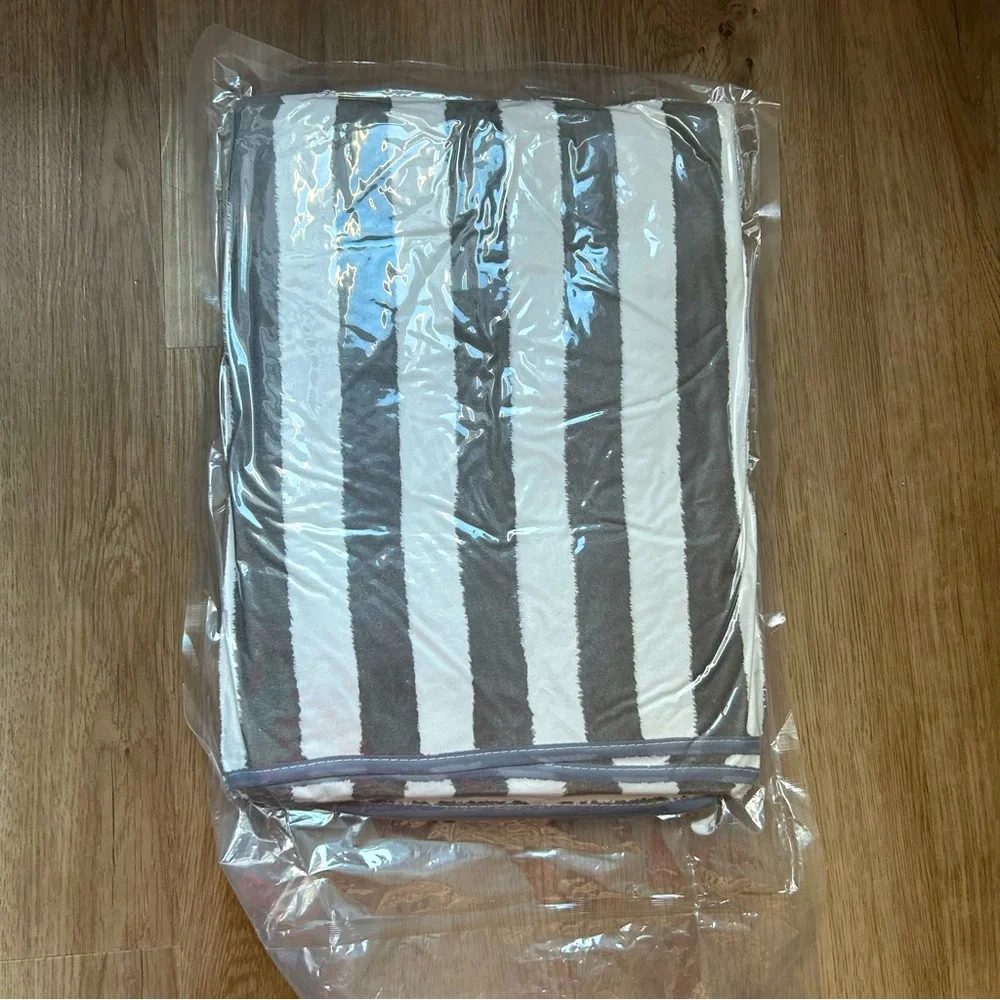 Microfiber bath towel + hand towel